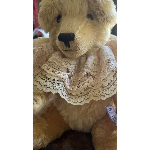 Annette Funicello bear ~ jointed, Mohair- Lace Collar - Collection- Rare - Picture 6 of 9